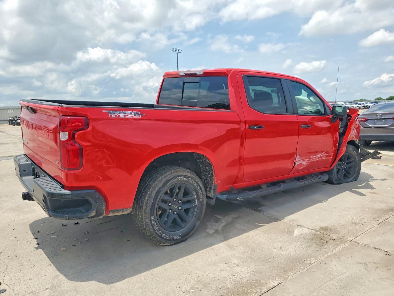 2019 Chevrolet Silverado K1500 Lt Trail Boss - Фото 3
