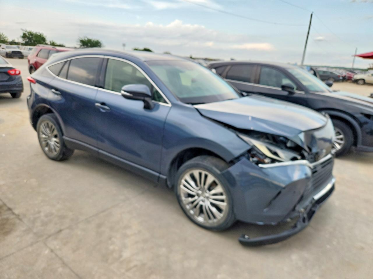 2021 Toyota Venza Xle - Фото 4