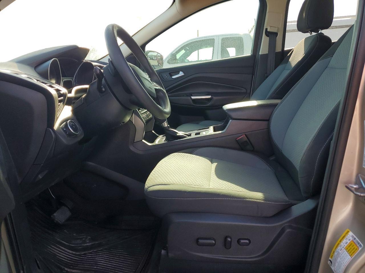 2017 Ford Escape Se - Фото 7