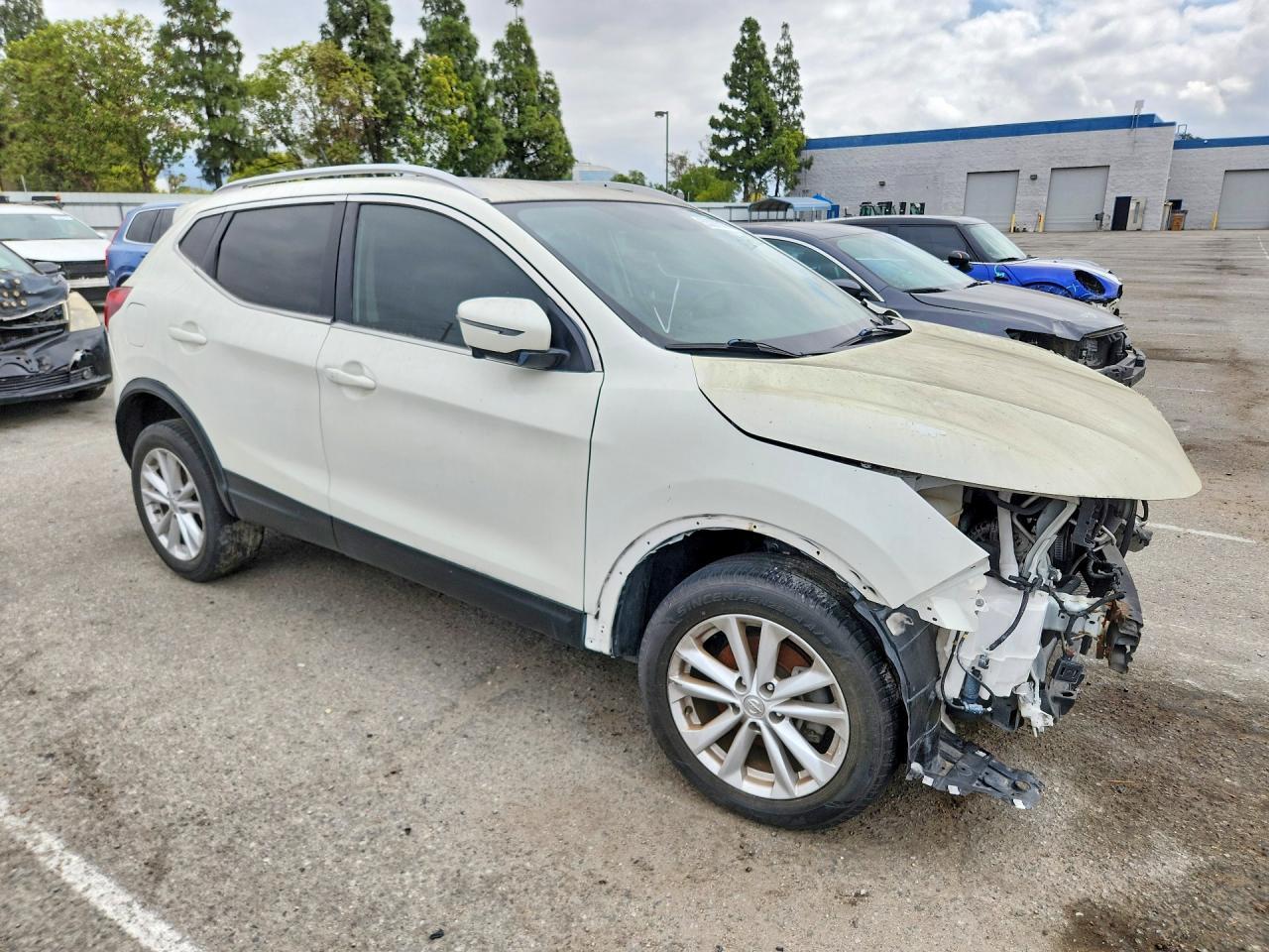 2017 Nissan Rogue Sport Sv - Image 4