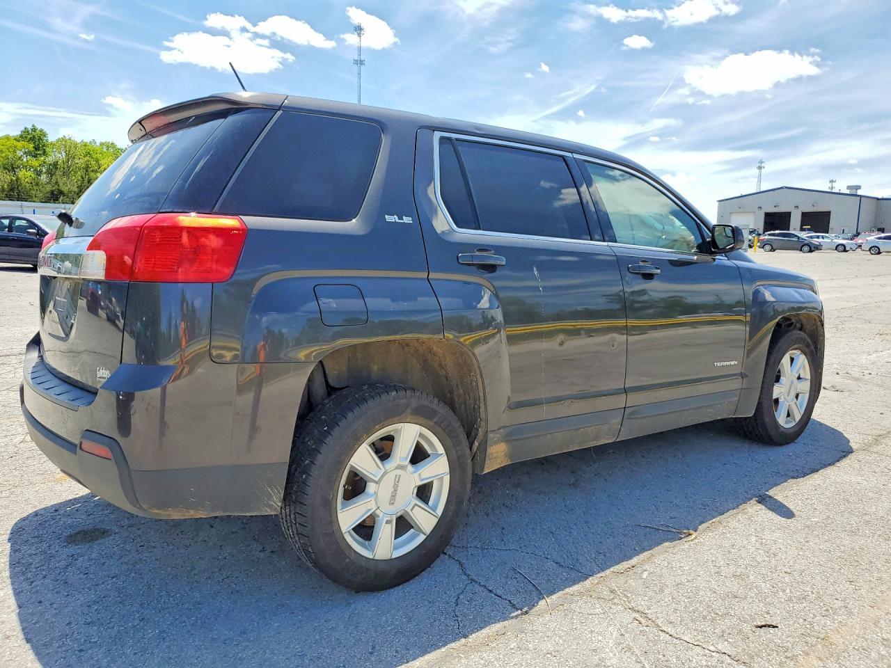 2013 GMC Terrain Sle - Фото 3