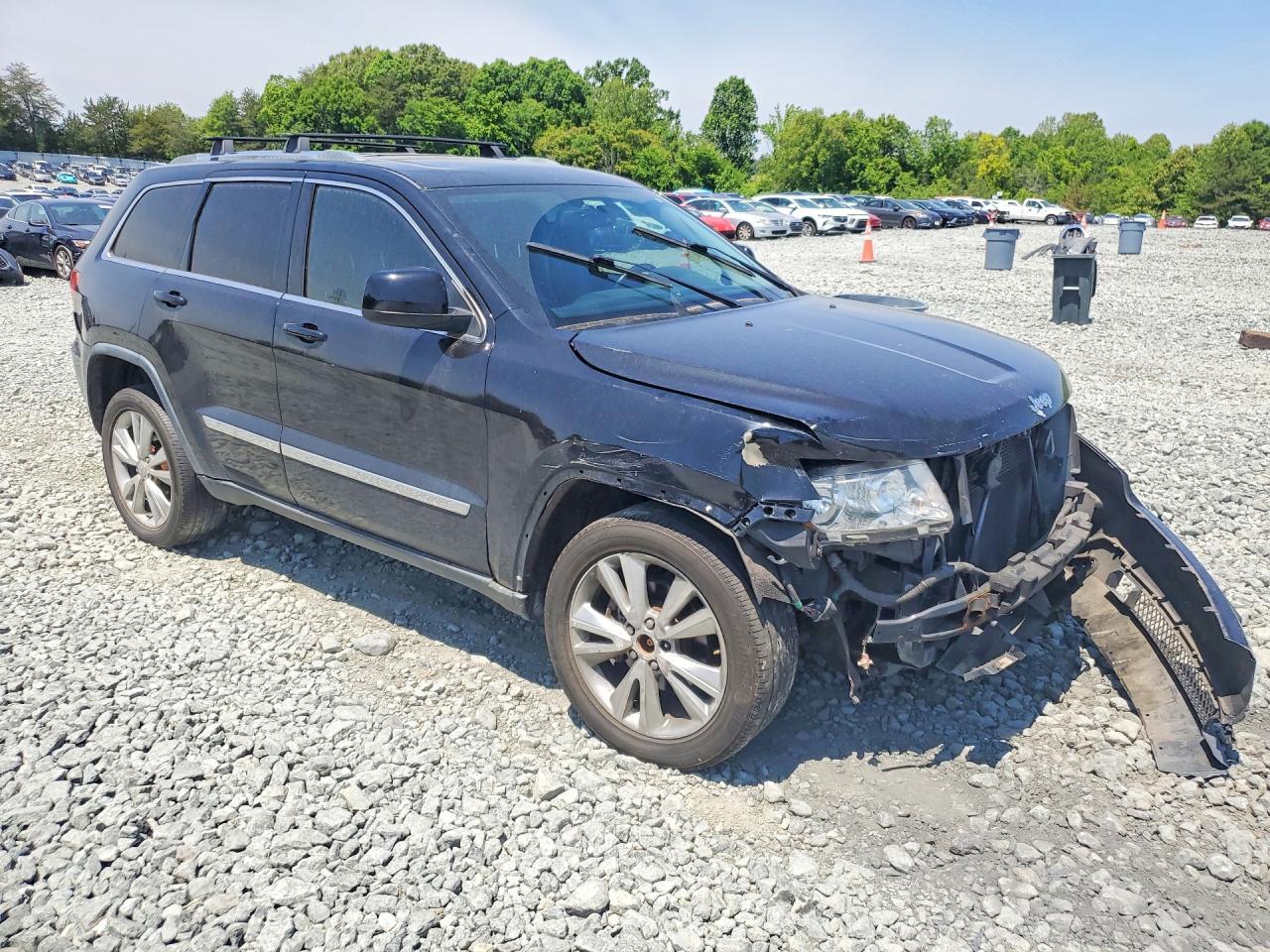 2012 Jeep Grand Cherokee Laredo - Image 4