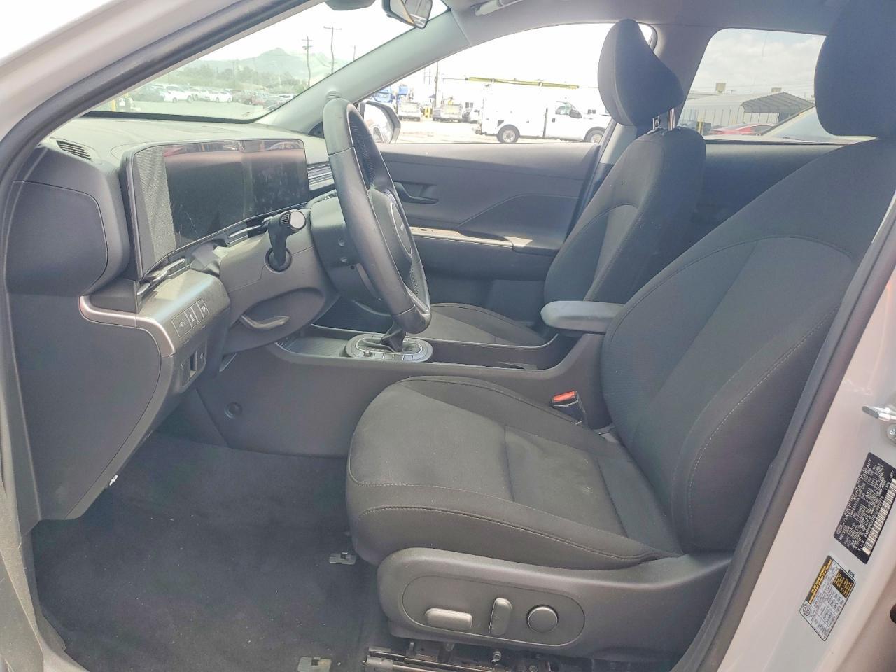 2025 Hyundai Kona Sel - Image 7