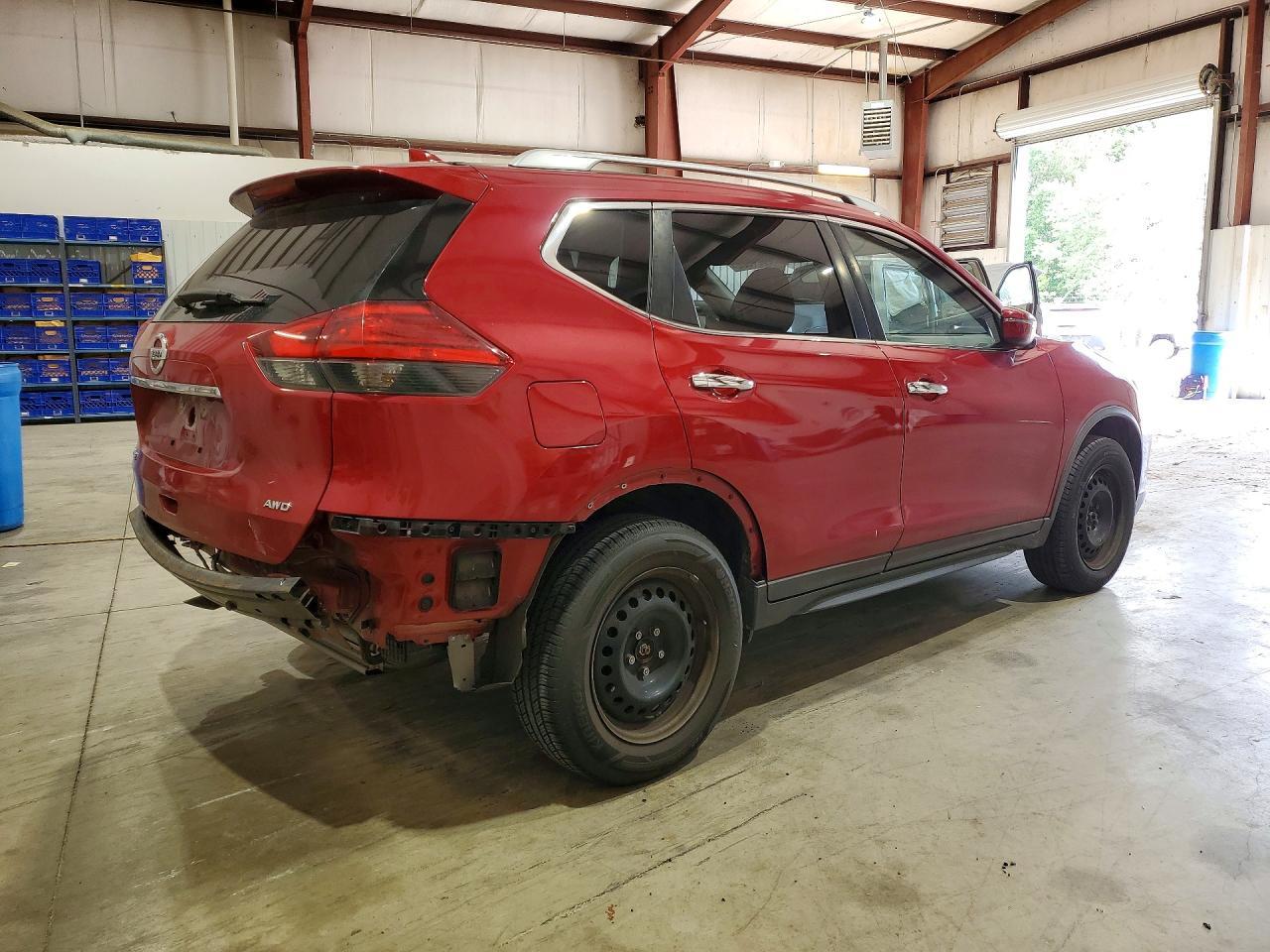2017 Nissan Rogue S - Фото 3