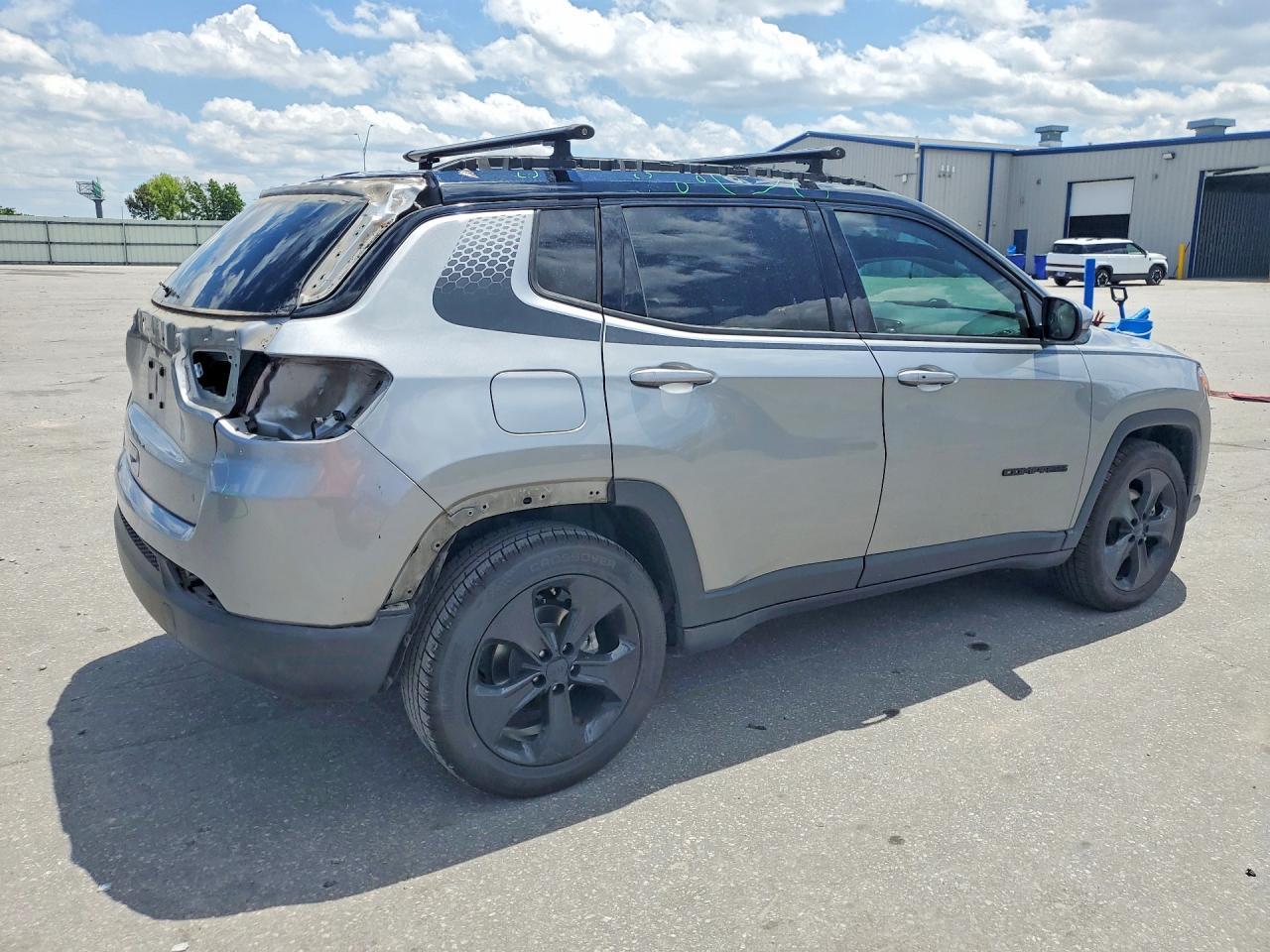 2021 Jeep Compass Latitude - Фото 3