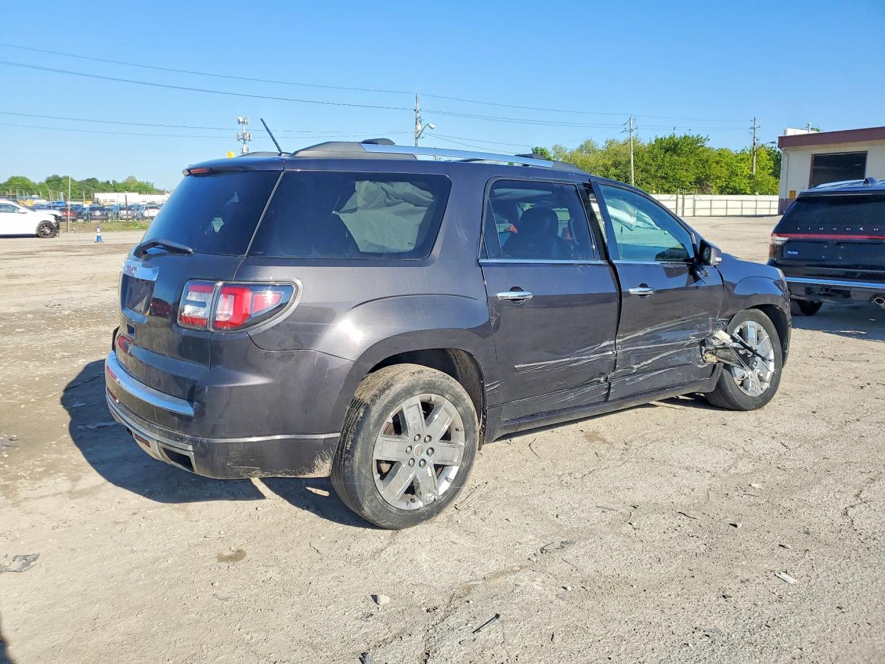 2015 GMC Acadia Denali - Image 3