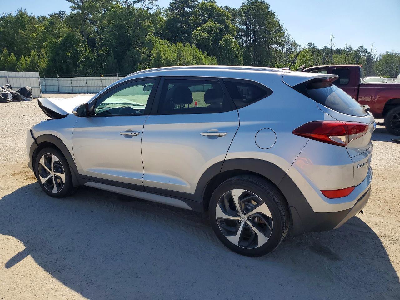2017 Hyundai Tucson Sport - Image 2