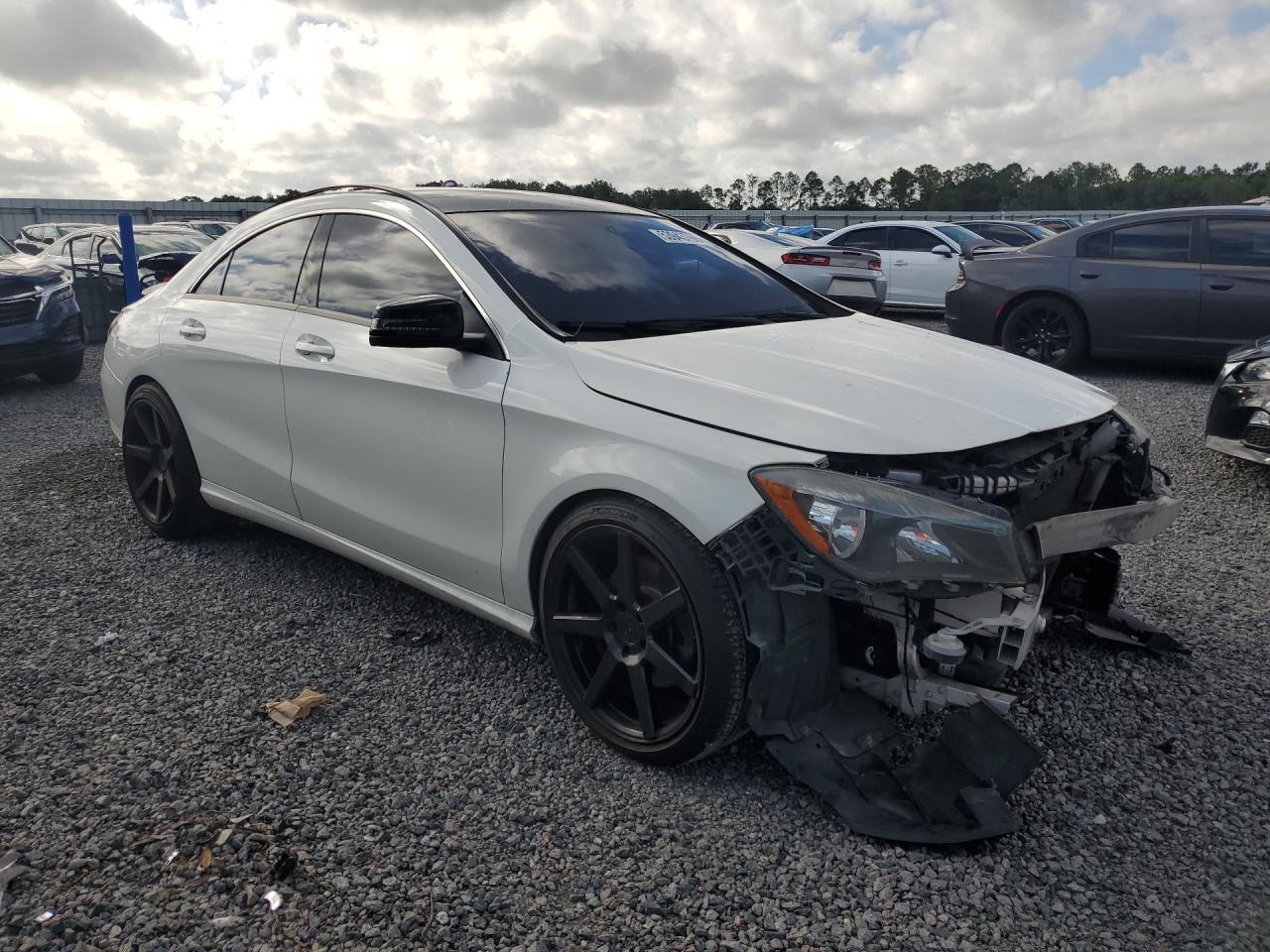 2014 Mercedes-Benz Cla 250 - Image 4