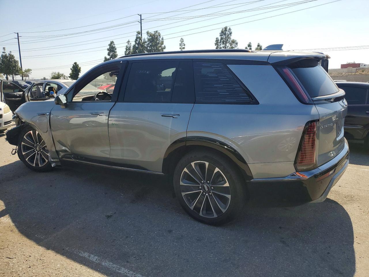 2026 Cadillac Vistiq Sport - Фото 2