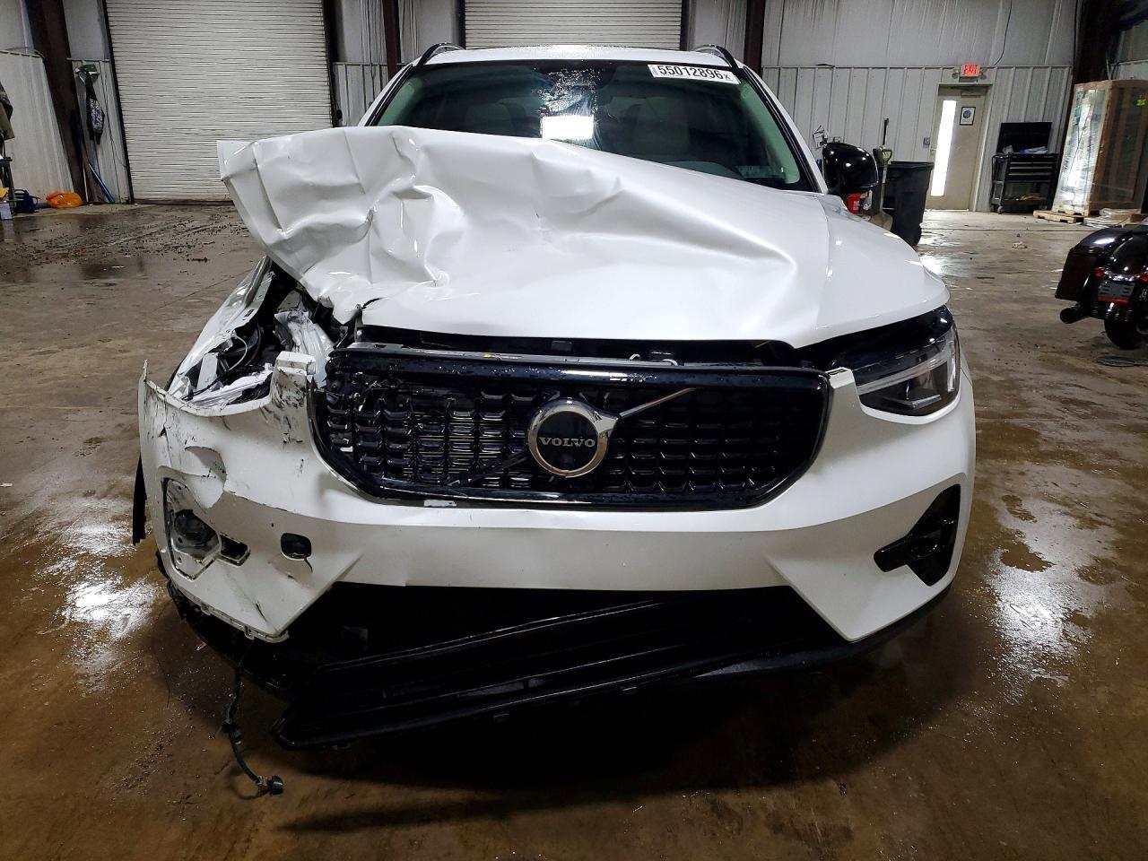 2023 Volvo Xc40 Plus - Фото 5