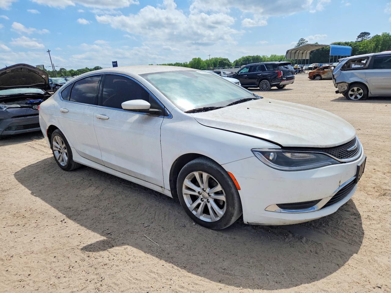 2016 Chrysler 200 Limited - Фото 4