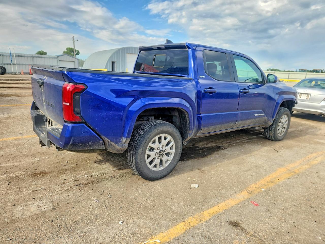 2025 Toyota Tacoma Sr5 - Фото 3