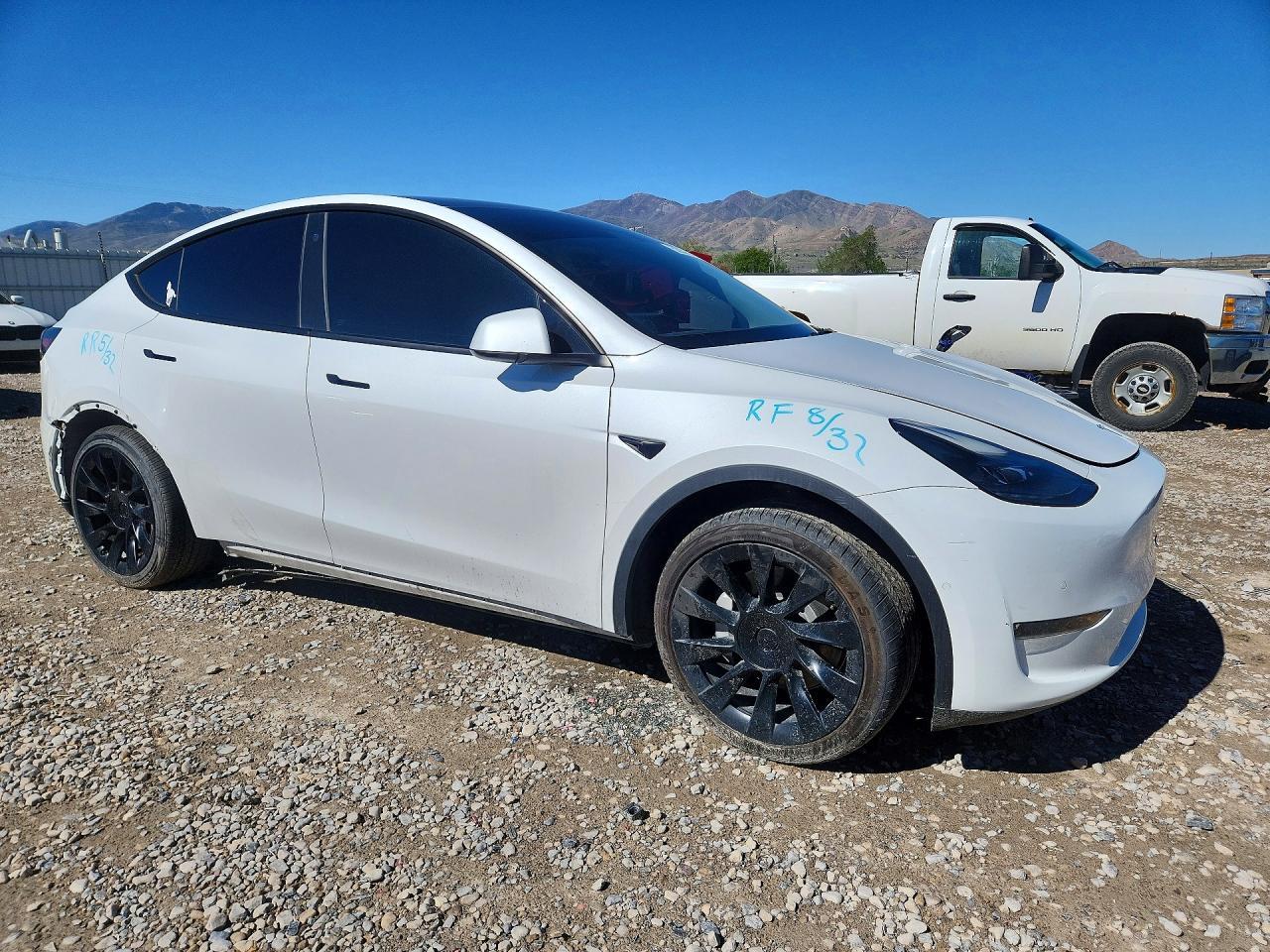 2022 Tesla Model Y - Фото 4