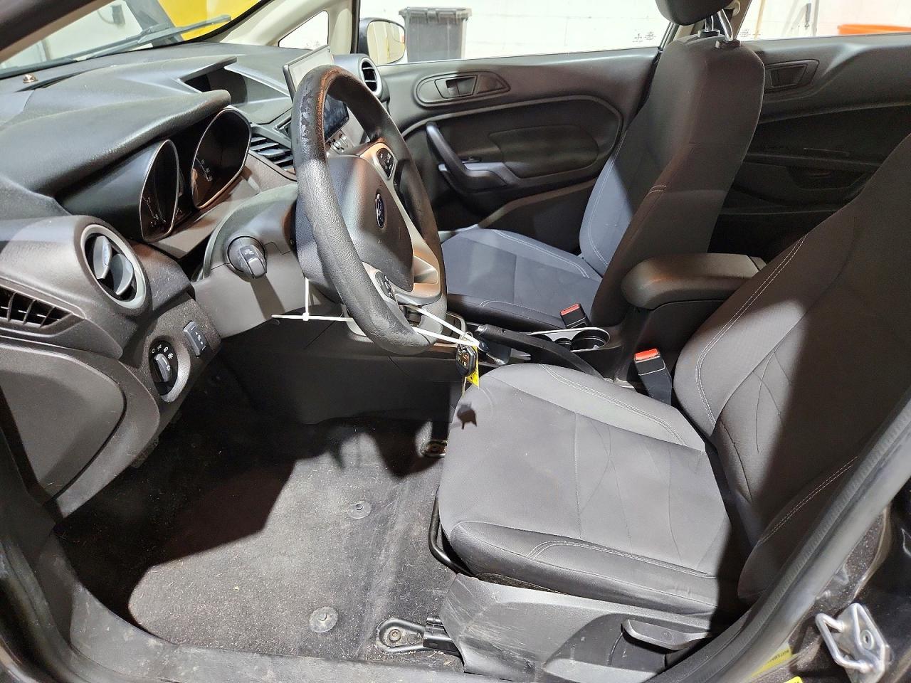 2017 Ford Fiesta Se - Фото 7