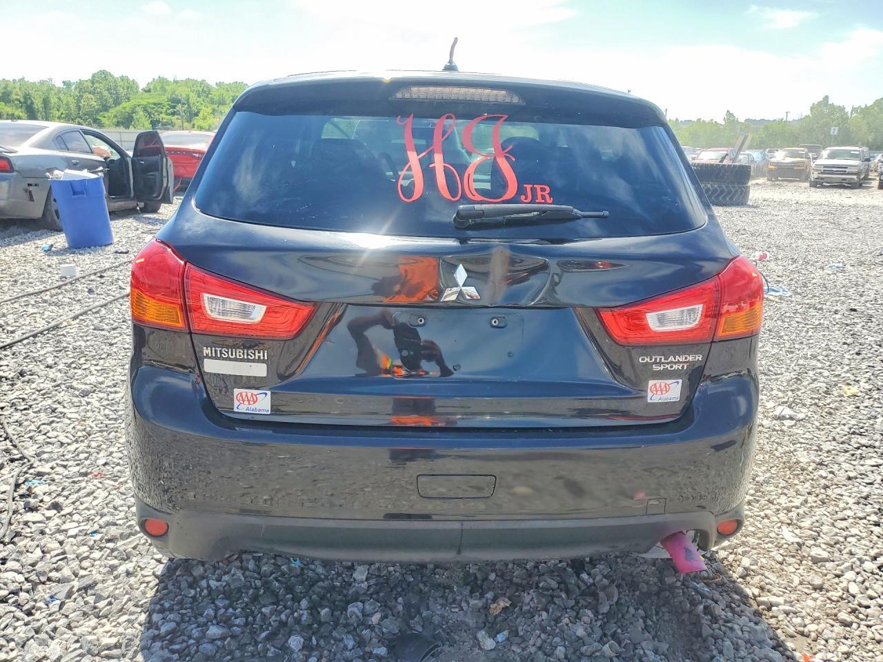 2015 Mitsubishi Outlander Sport Es - Image 6