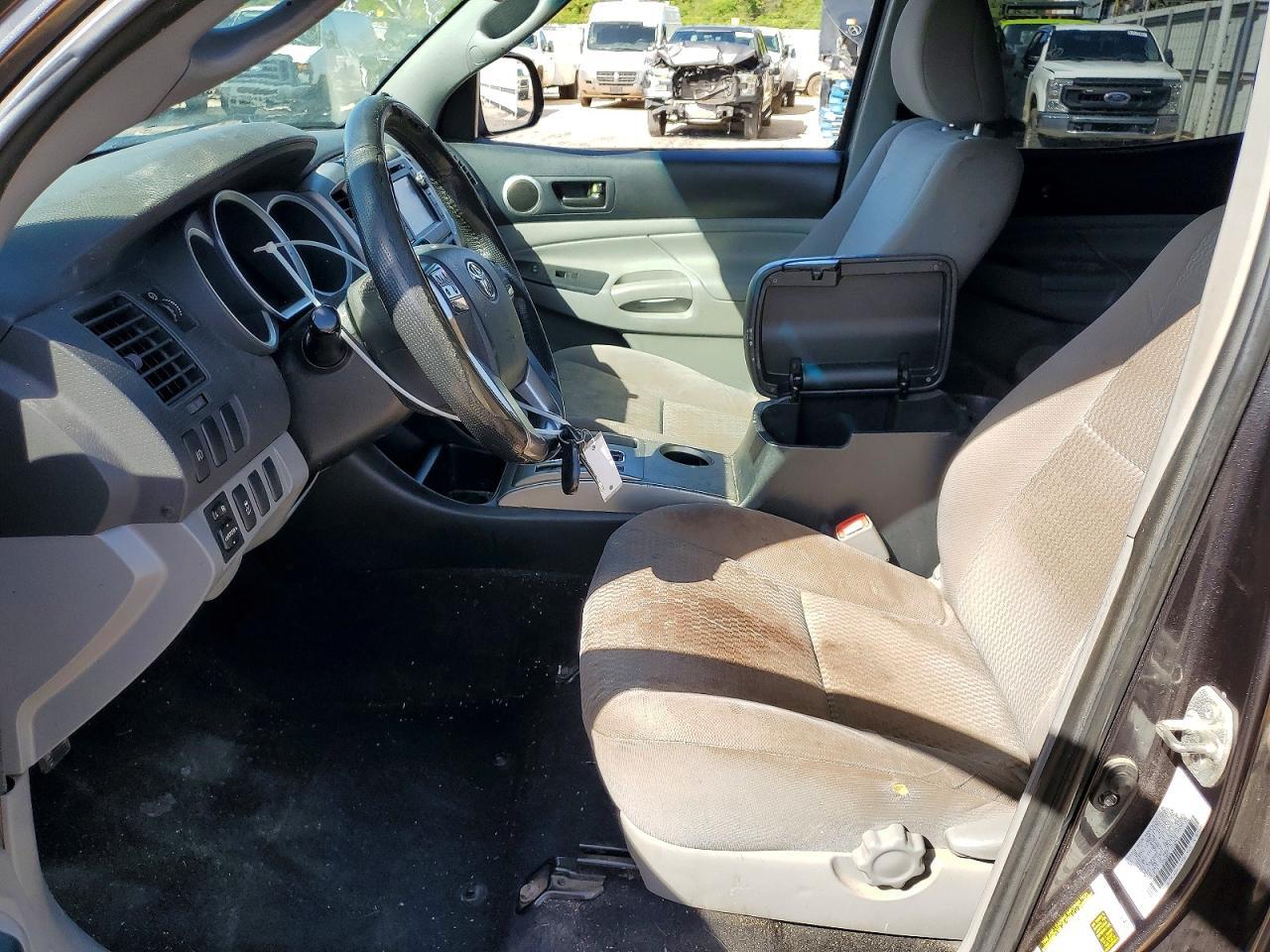 2013 Toyota Tacoma Double Cab Prerunner - Image 7