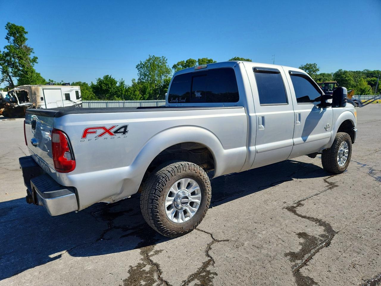 2013 Ford F250 Super Duty - Image 3