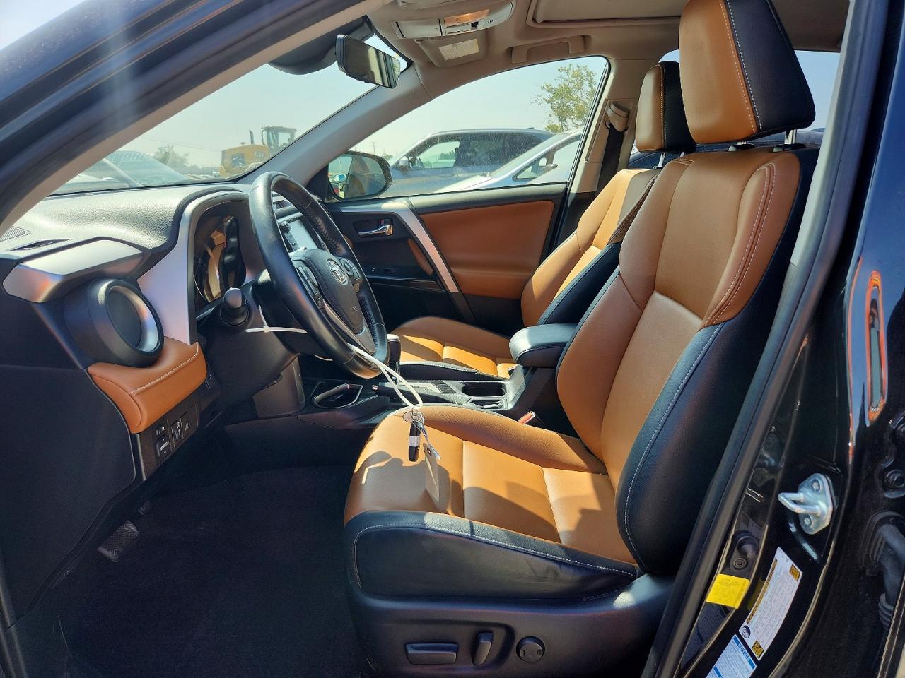 2018 Toyota Rav4 Hv Limited - Image 7