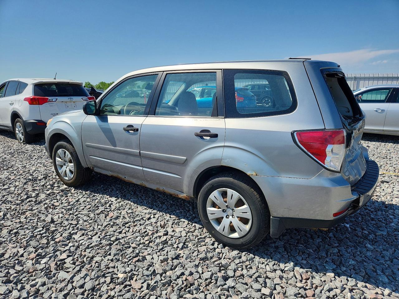 2009 Subaru Forester 2.5X - Фото 2
