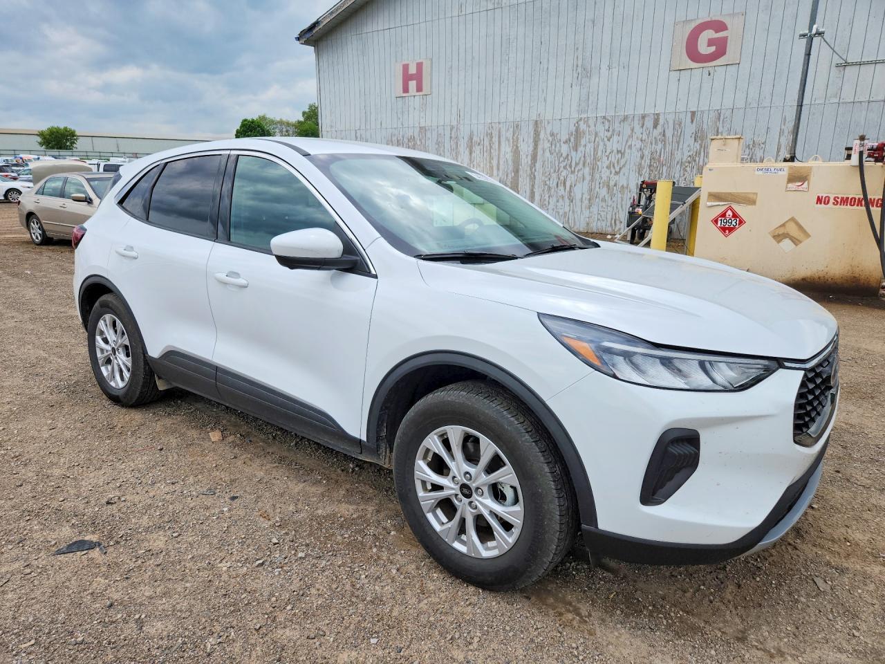 2024 Ford Escape Active - Image 4