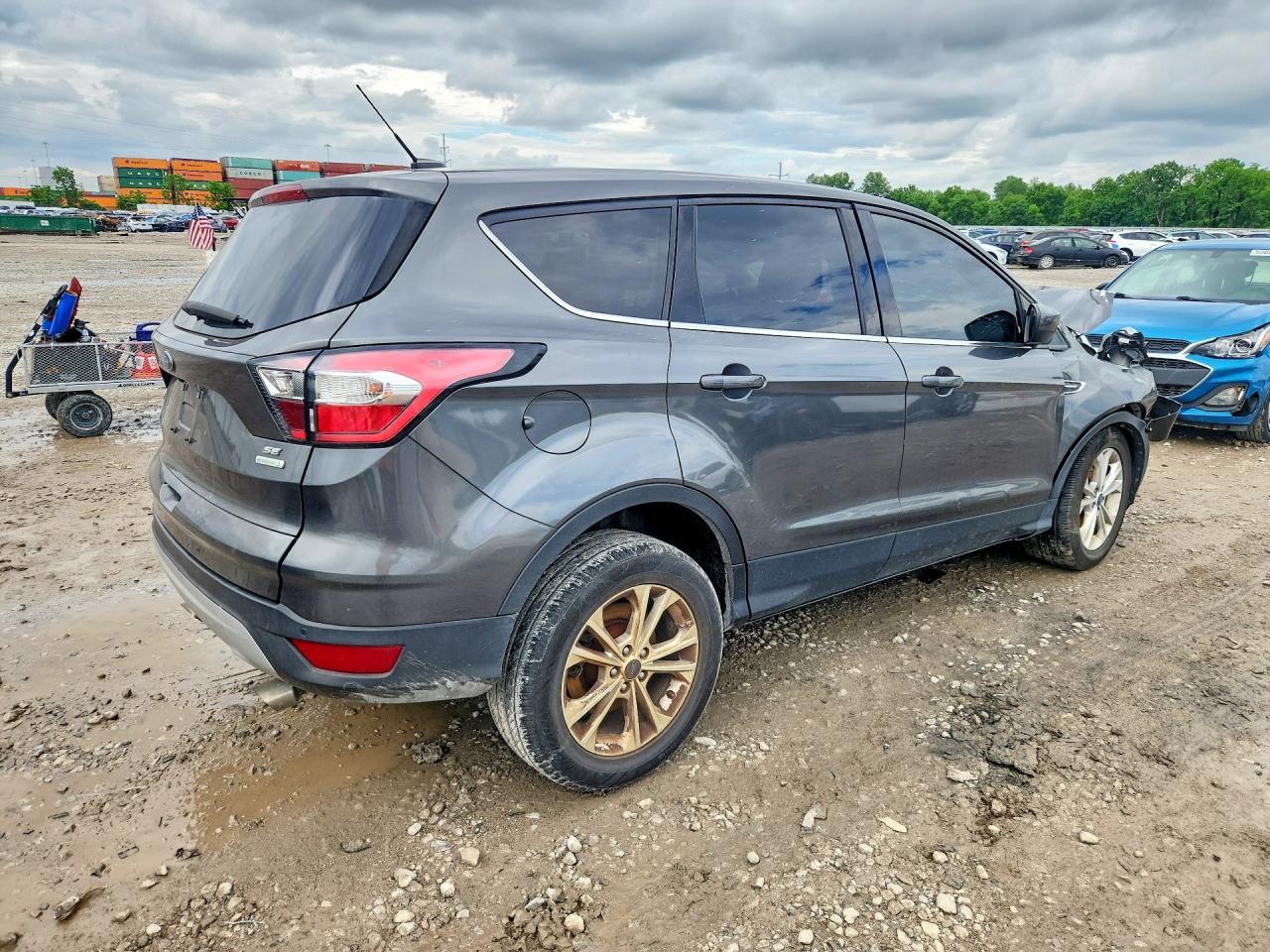 2017 Ford Escape Se - Фото 3