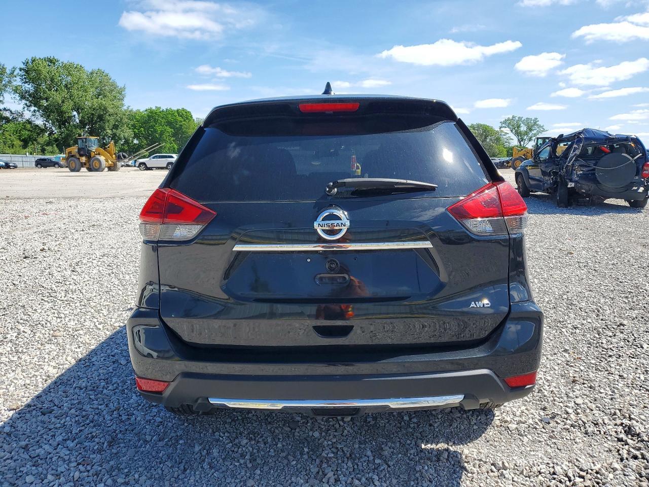 2017 Nissan Rogue S - Фото 6