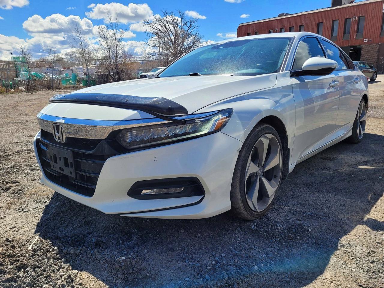 2018 Honda Accord Touring - Image 2