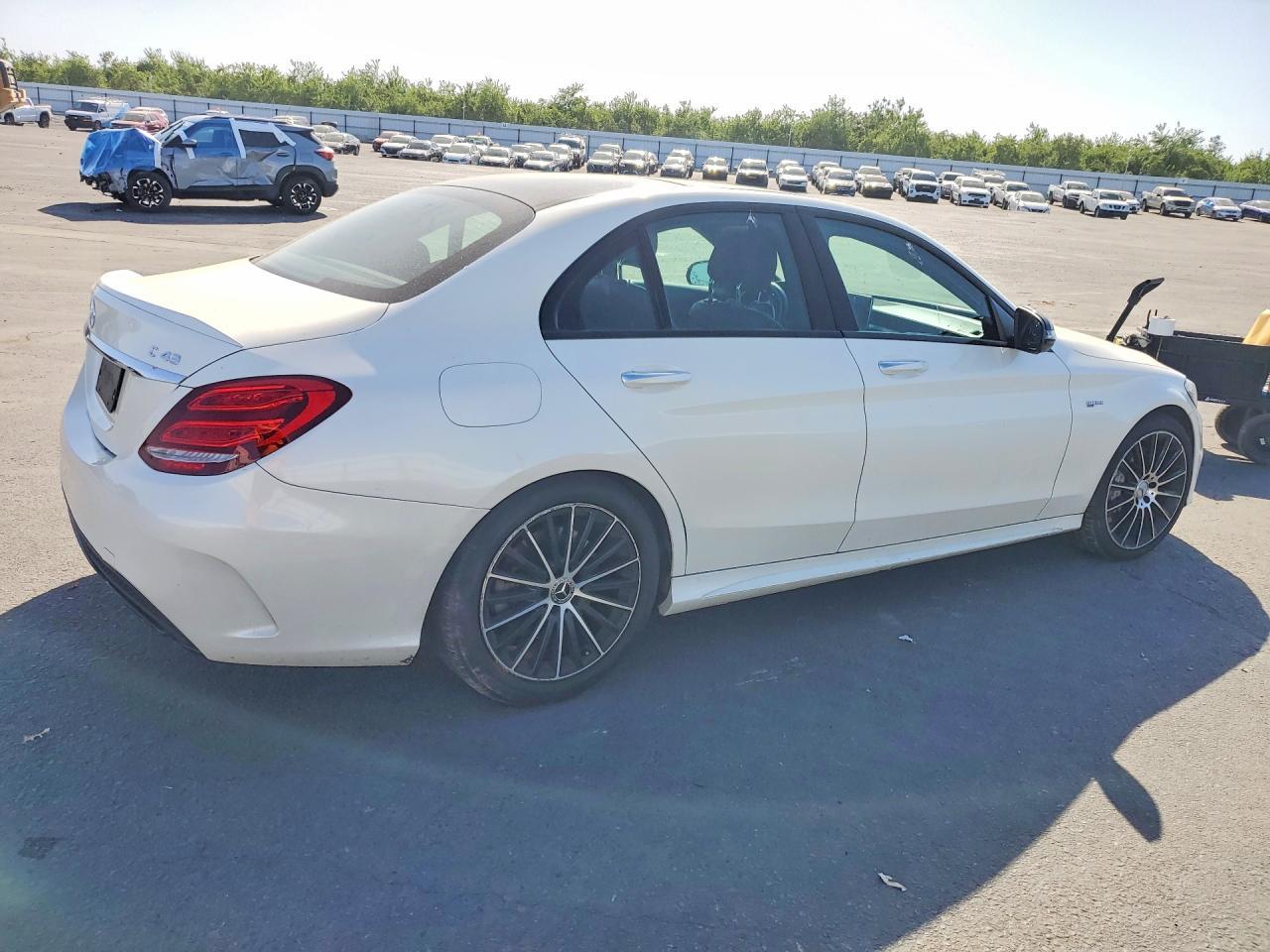 2017 Mercedes-Benz C 43 4Matic Amg - Image 3
