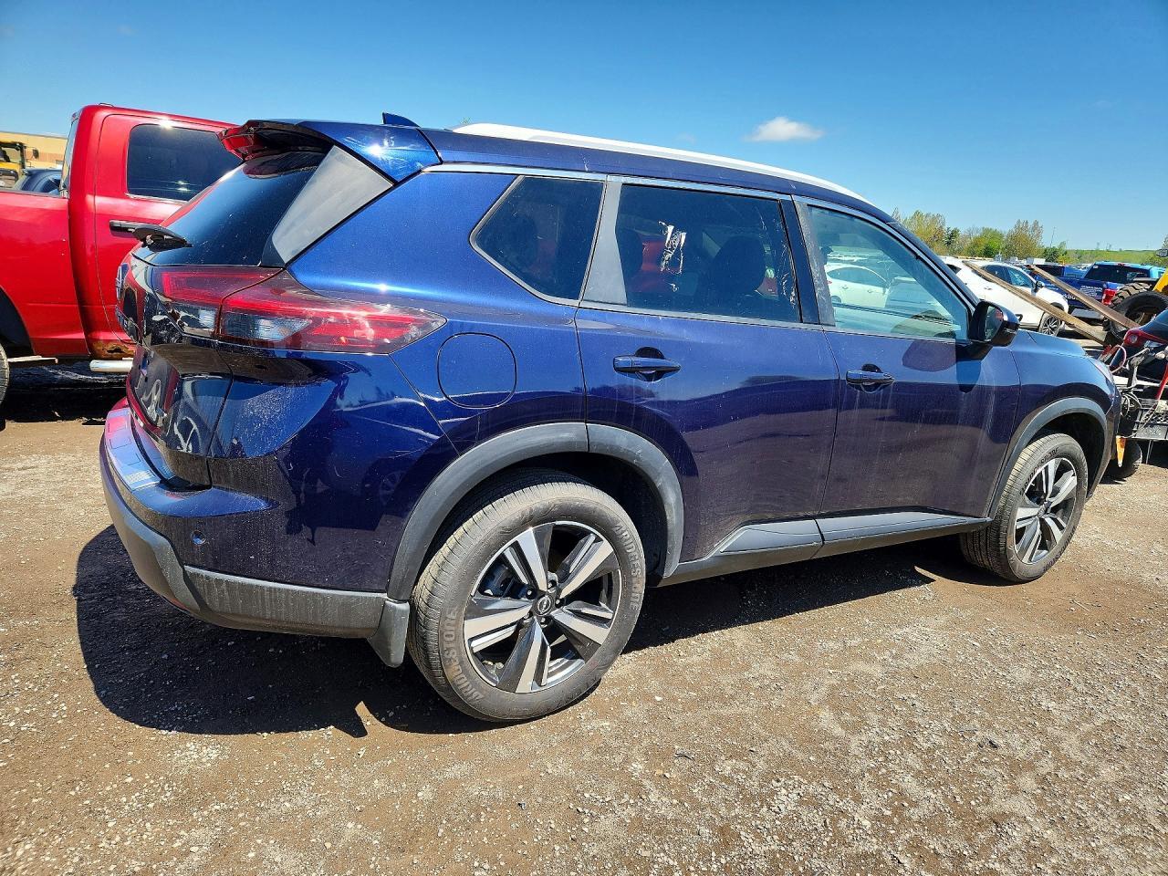 2025 Nissan Rogue Sv - Фото 3