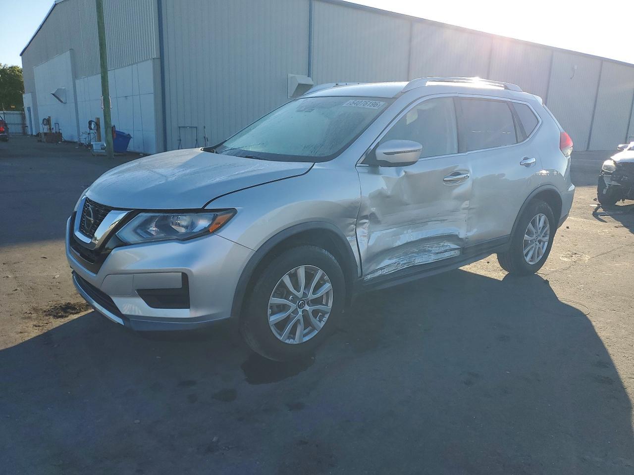 2020 Nissan Rogue Sv
