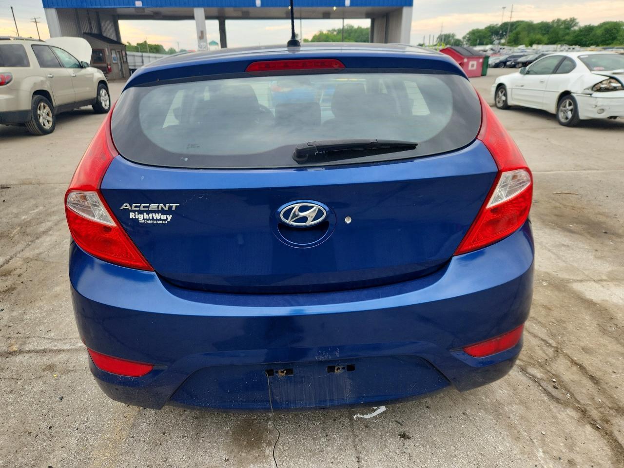 2017 Hyundai Accent Se - Image 6