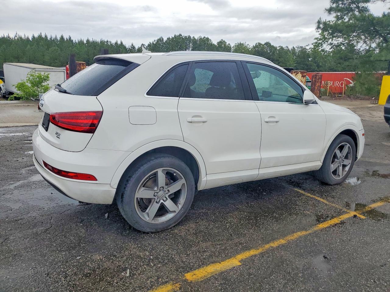 2015 Audi Q3 - Фото 3