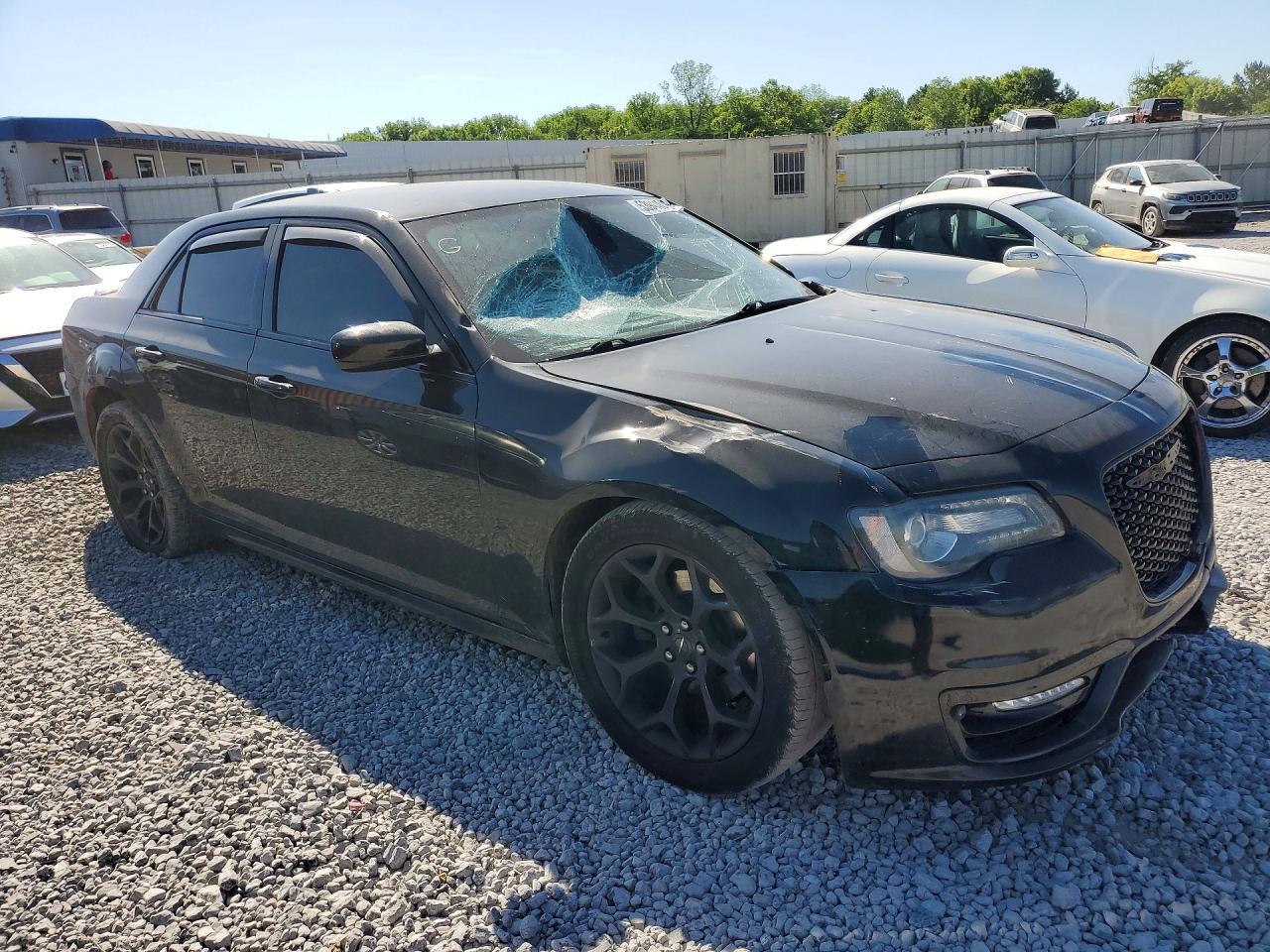 2019 Chrysler 300 S - Image 4