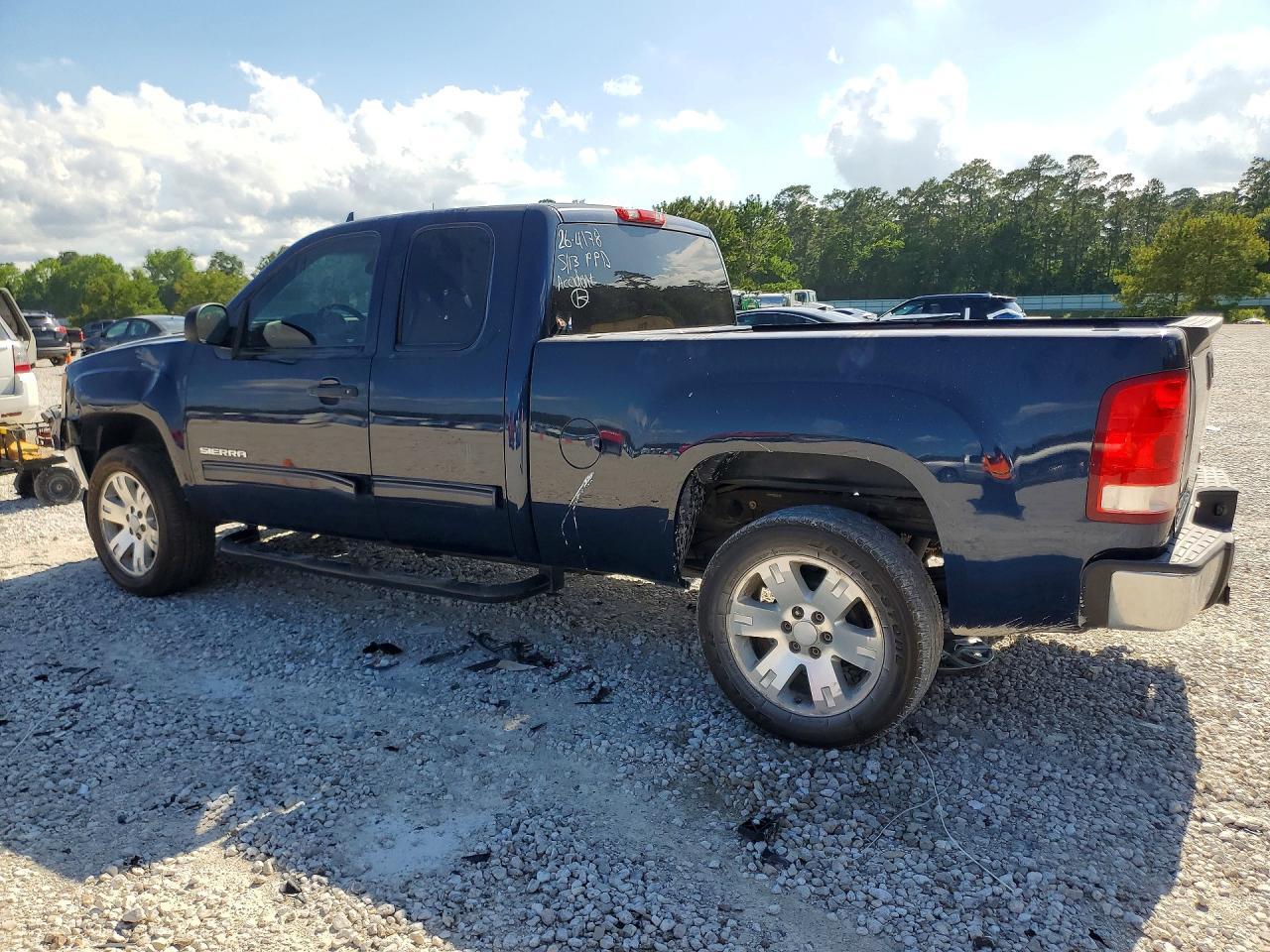 2010 GMC Sierra C1500 Sle - Image 2