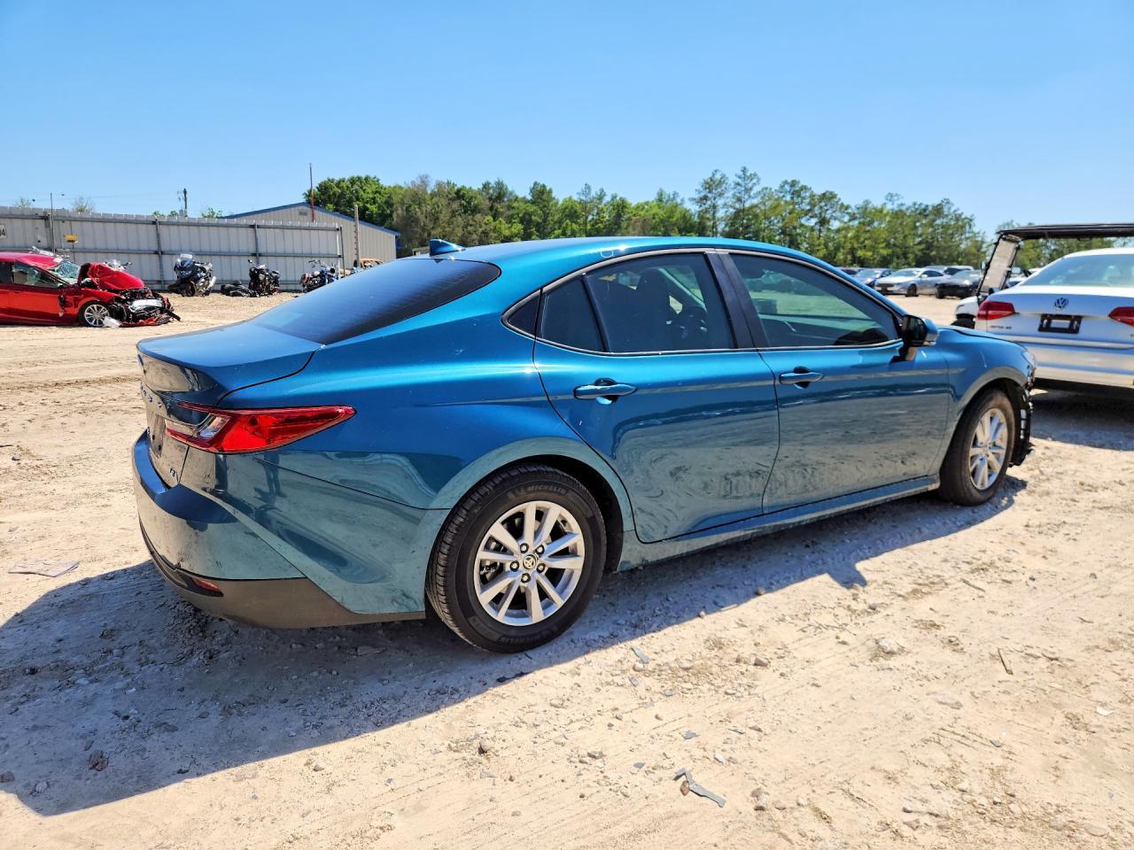 2025 Toyota Camry Le - Image 3