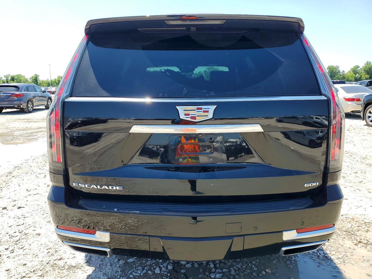 2025 Cadillac Escalade Premium Luxury - Фото 6