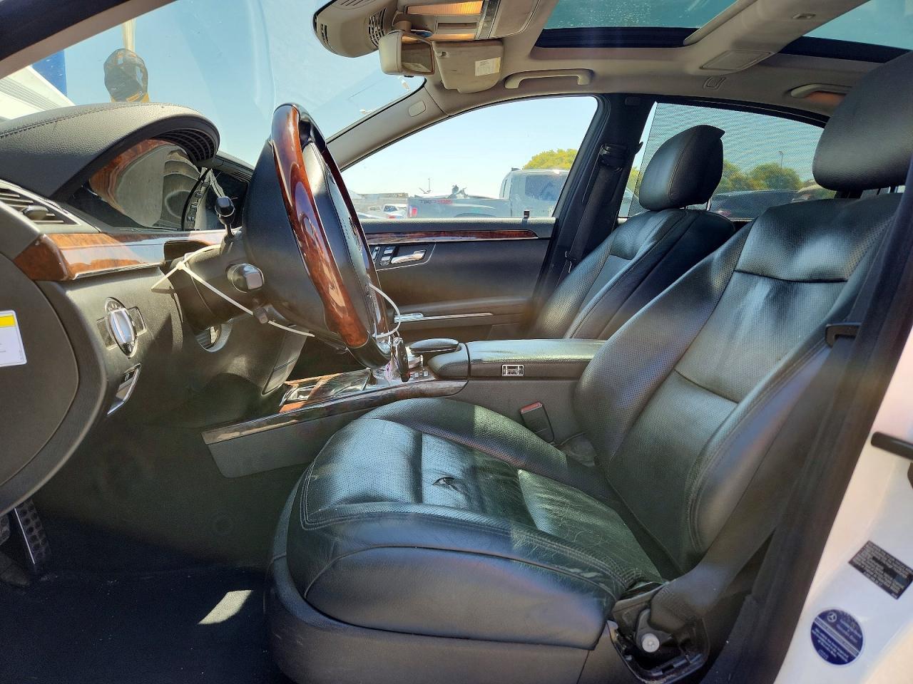 2013 Mercedes-Benz S 550 - Image 7