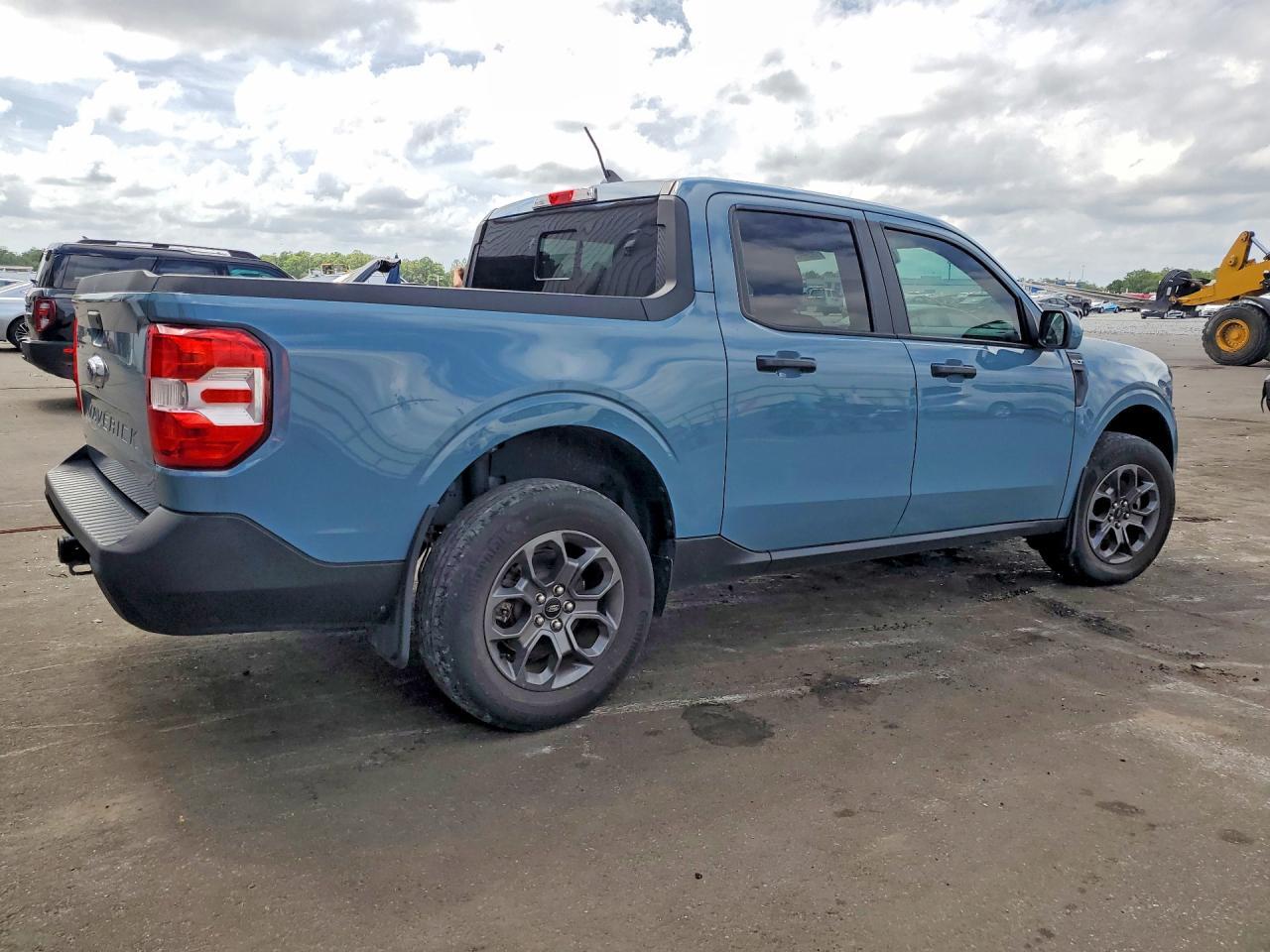 2022 Ford Maverick Xl - Image 3