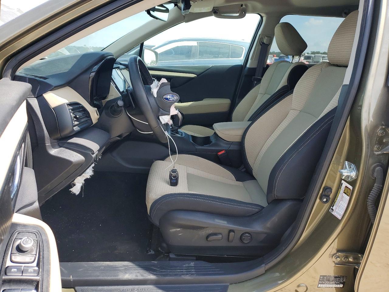2025 Subaru Outback Premium - Image 7