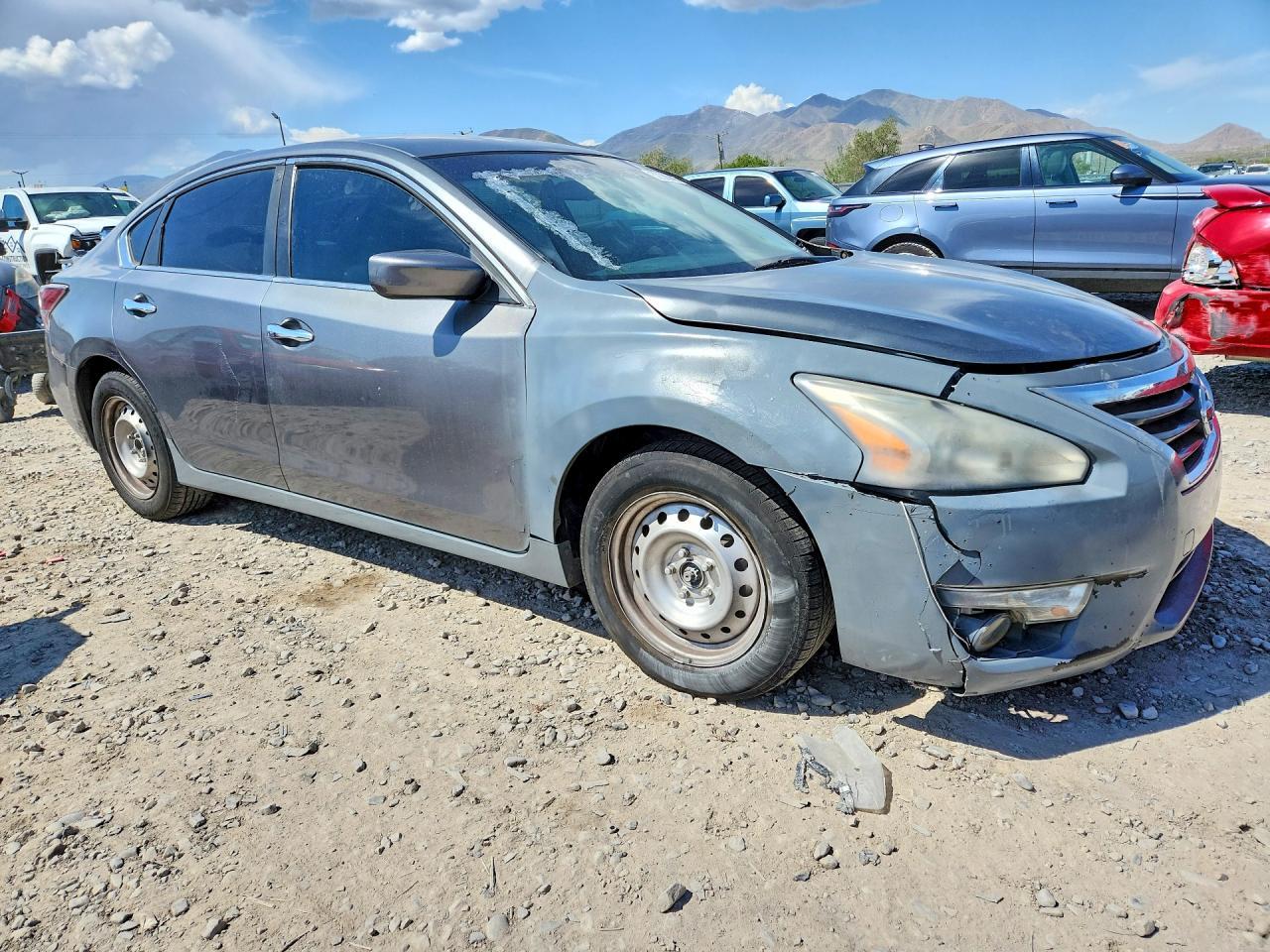 2015 Nissan Altima 2.5 S - Image 4