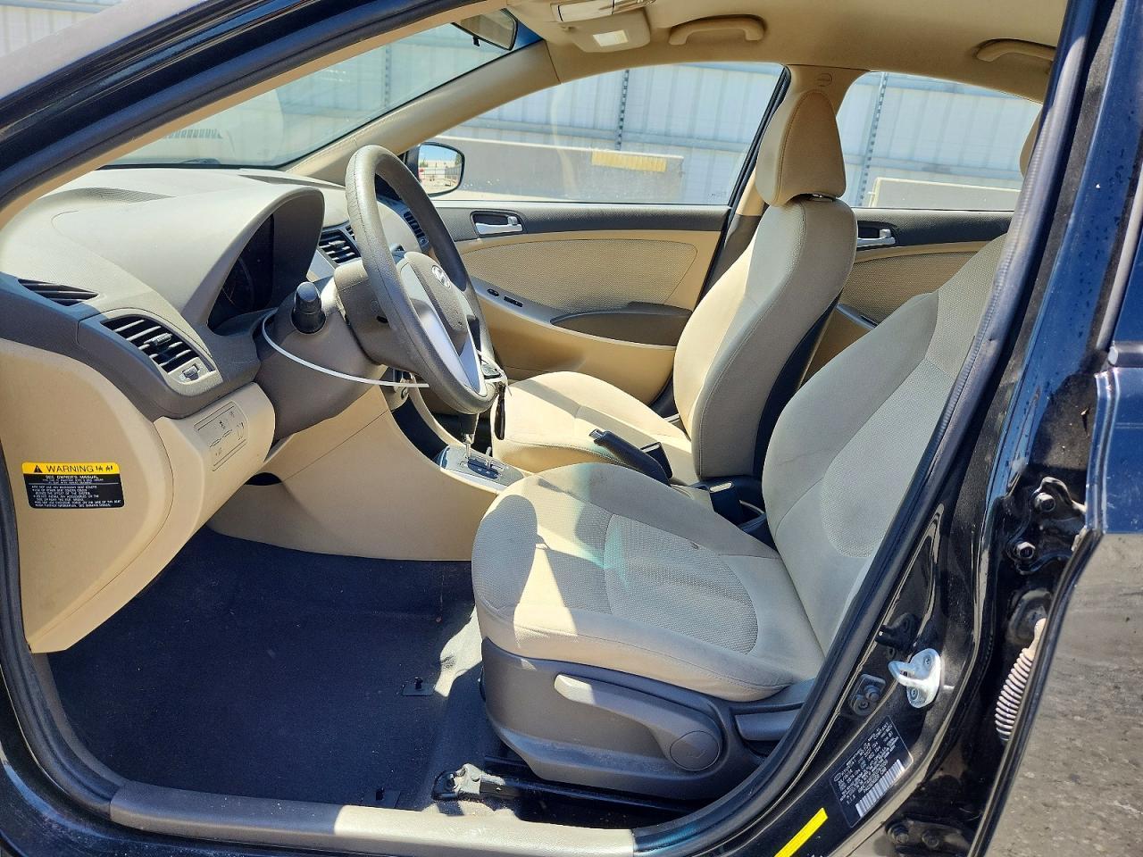 2014 Hyundai Accent Gls - Image 7