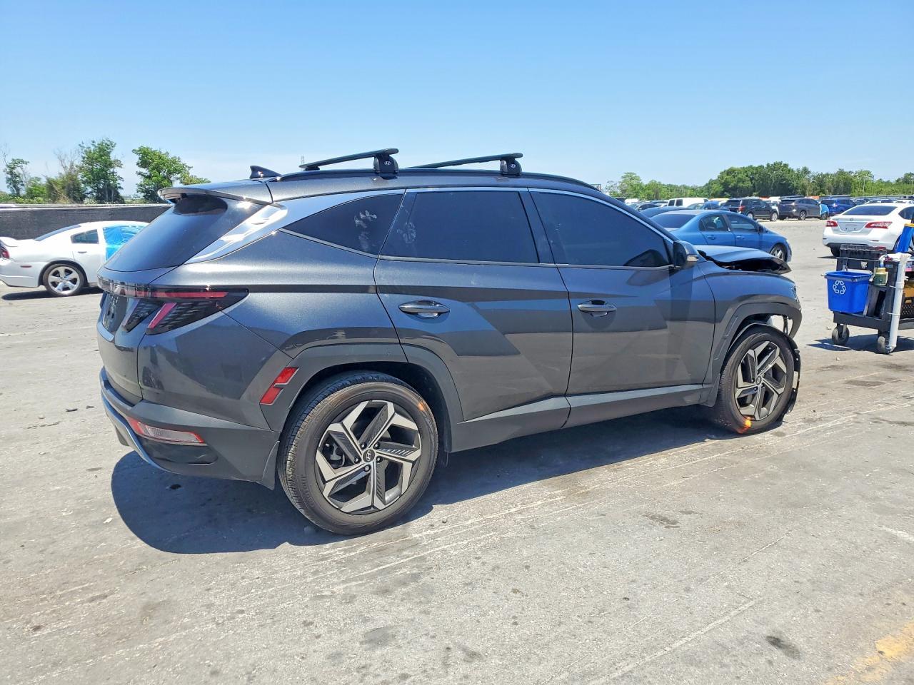 2022 Hyundai Tucson Limited - Фото 3