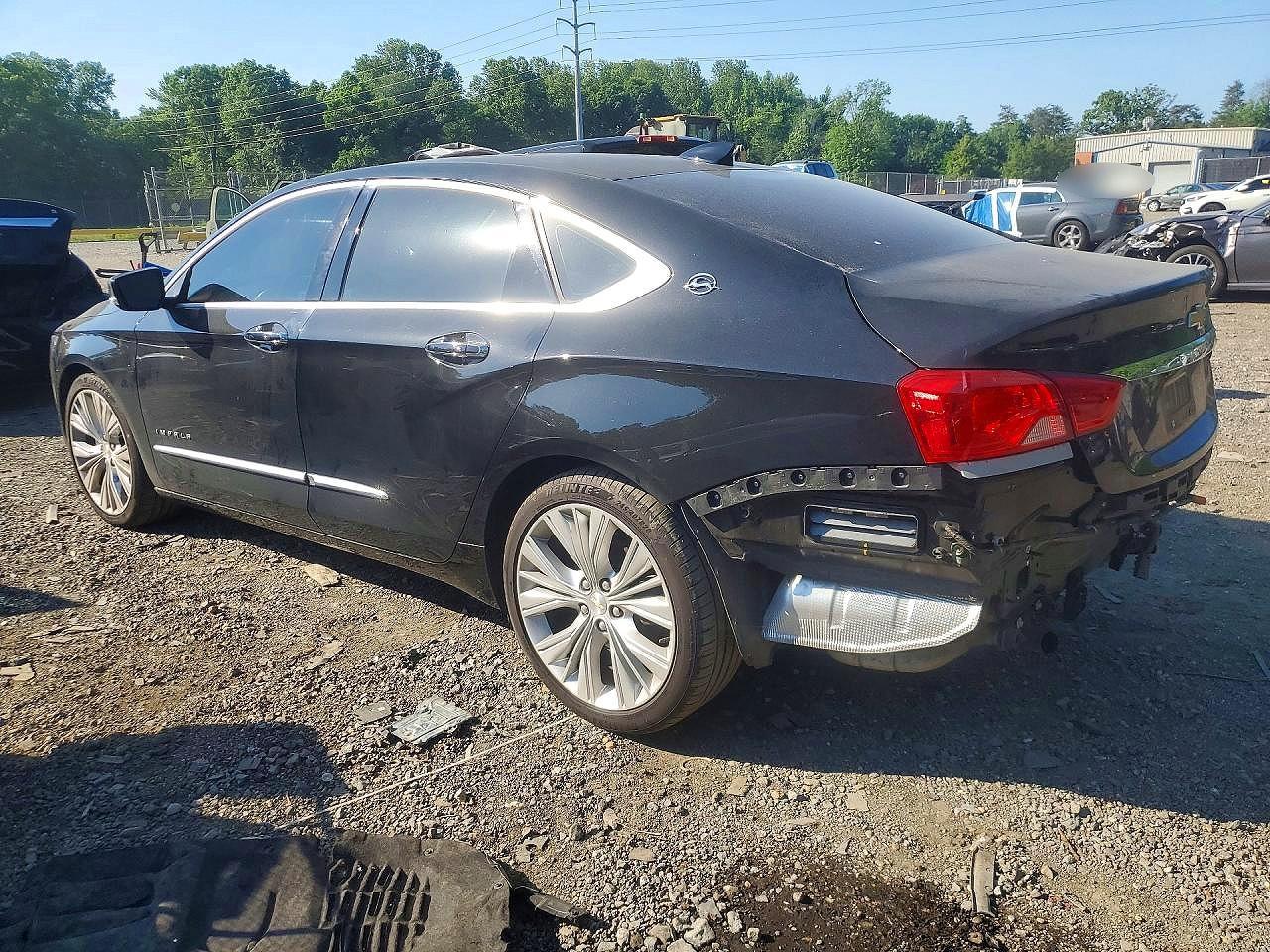 2016 Chevrolet Impala Ltz - Image 2