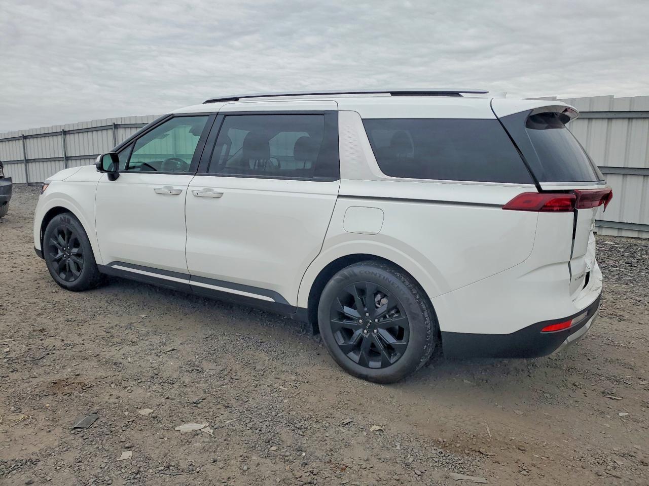 2024 Kia Carnival Sx - Фото 2