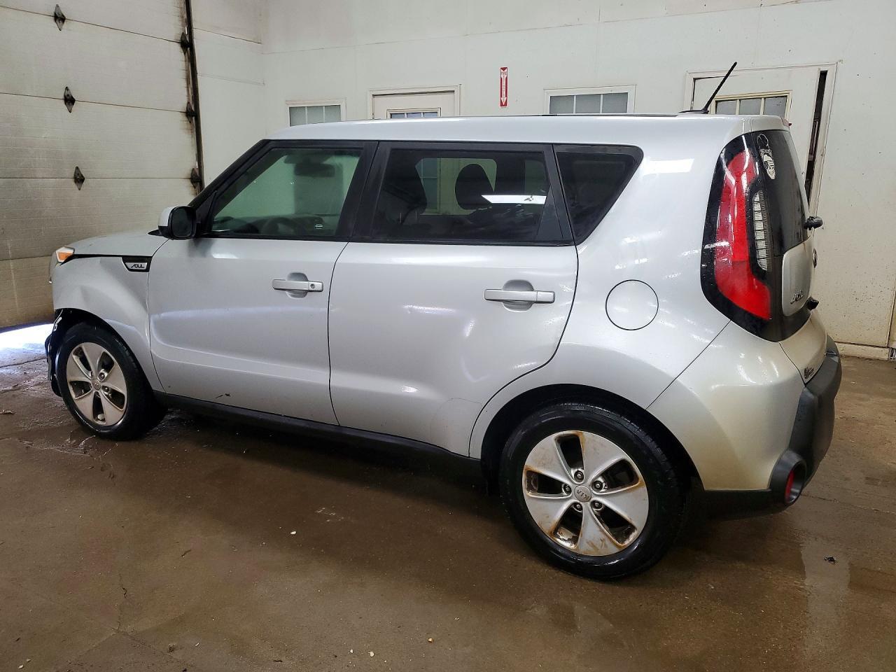 2016 Kia Soul Base - Фото 2