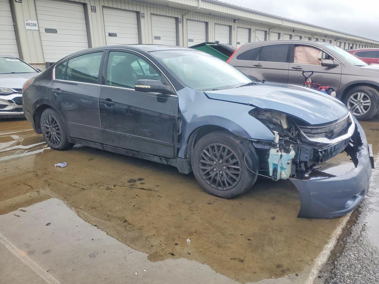 2010 Nissan Altima 2.5 - Фото 4