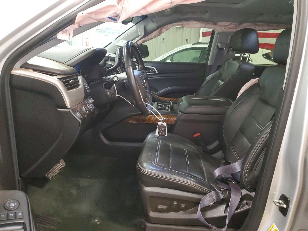 2015 GMC Yukon Denali - Image 7