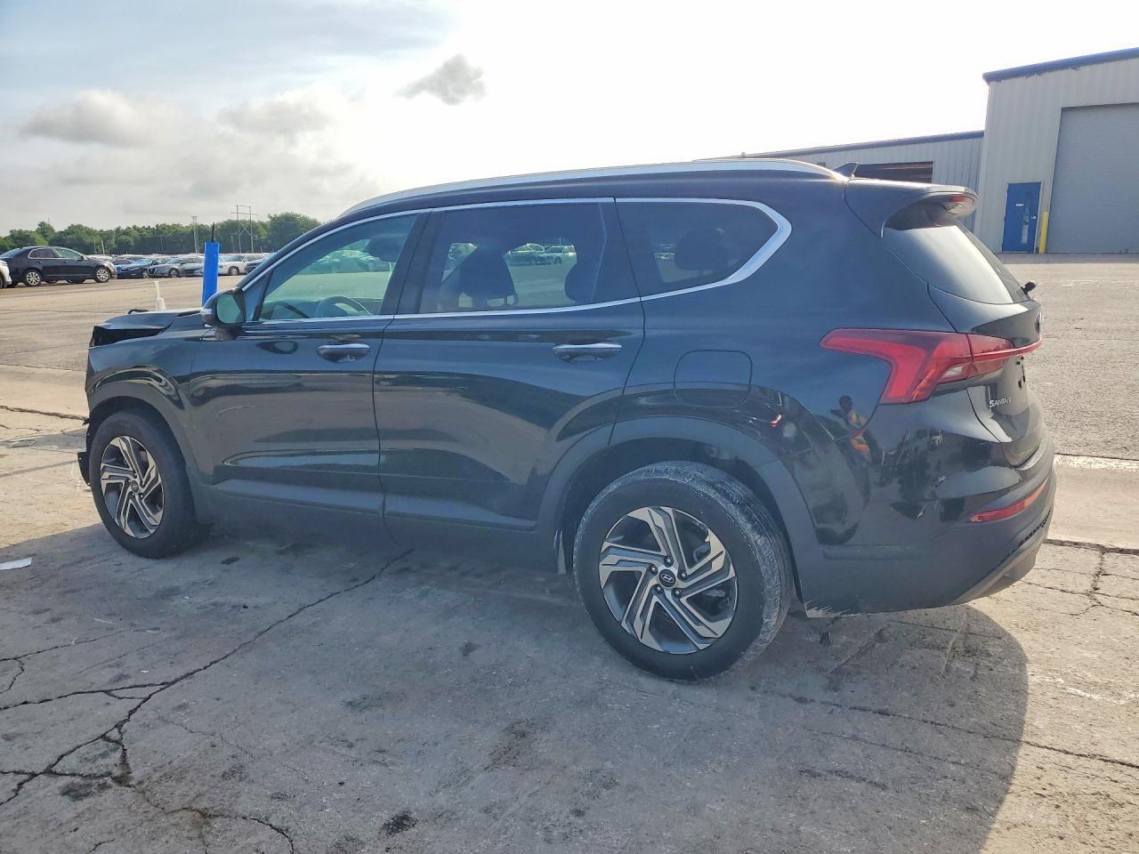 2023 Hyundai Santa Fe Sel - Image 2