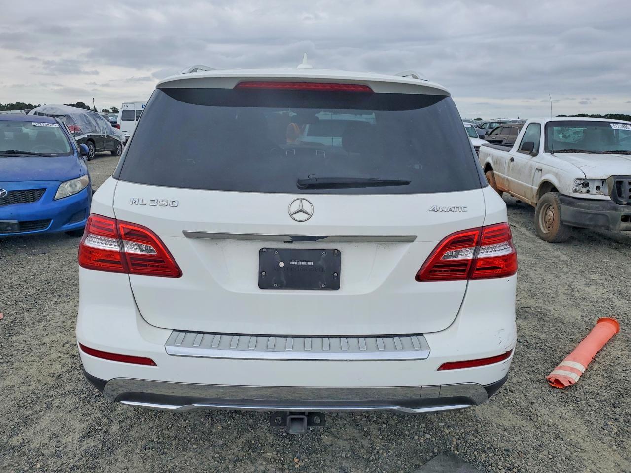 2015 Mercedes-Benz Ml 350 4Matic - Image 6