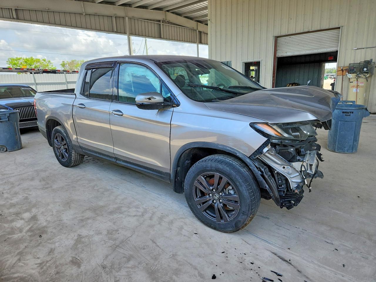 2020 Honda Ridgeline Sport - Фото 4